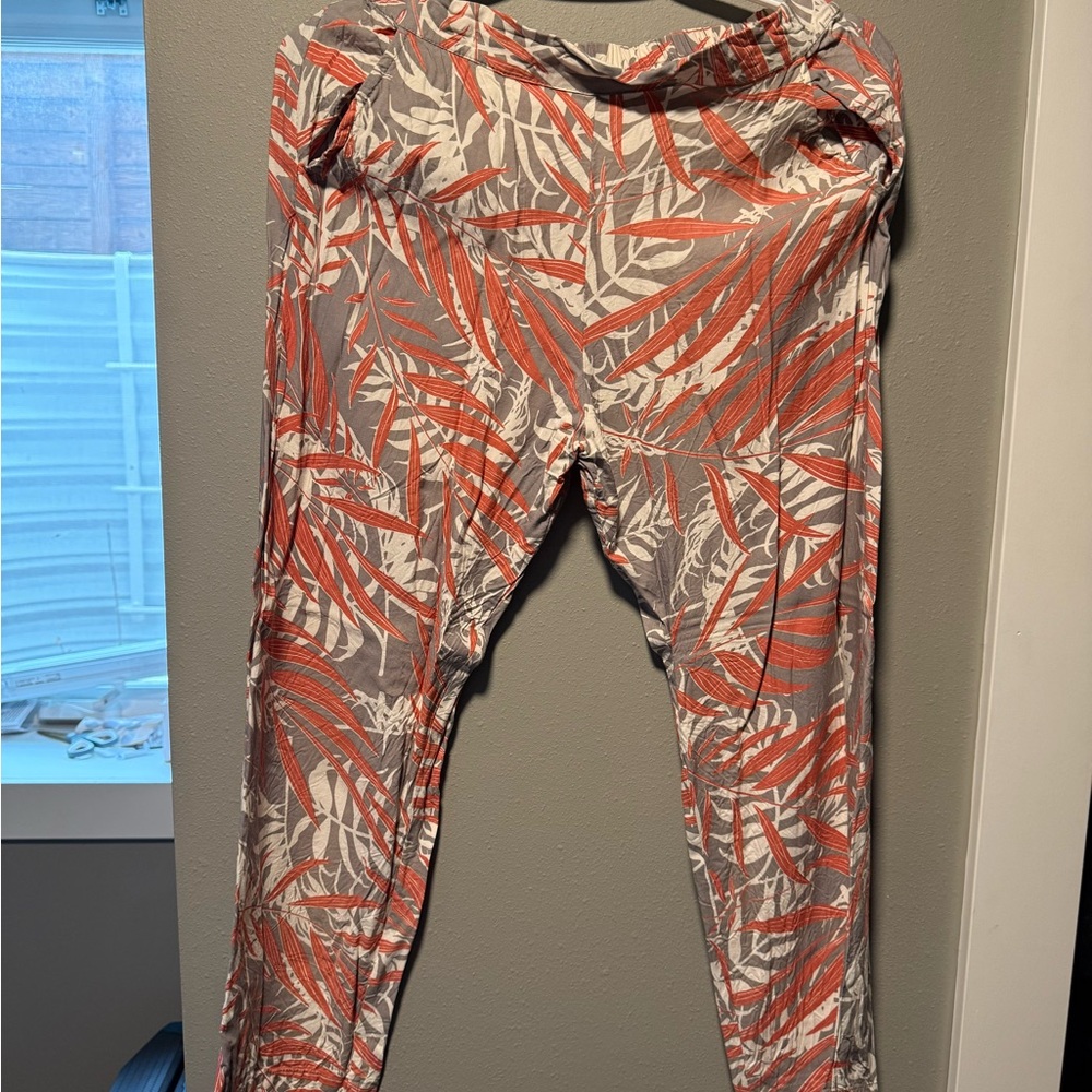 Tropical Print Pants in Red and Gray